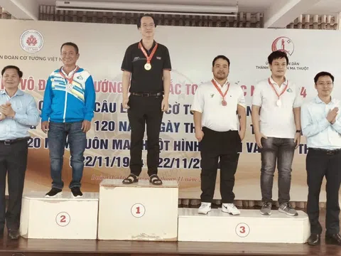 Giải cờ Tướng xuất sắc quốc gia 2024: Nguyễn Thành Bảo và Kiều Bích Thủy giành huy chương vàng nội dung tiêu chuẩn