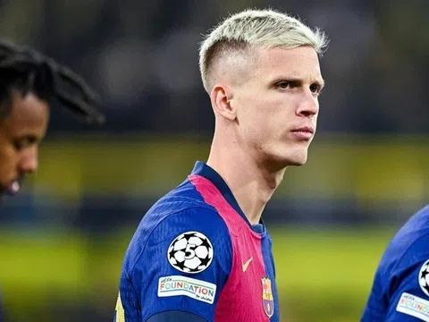 Bị La Liga gạch tên, Dani Olmo của Barcelona thành mục tiêu của nhiều câu lạc bộ