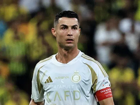 Cristiano Ronaldo cân nhắc về tương lai