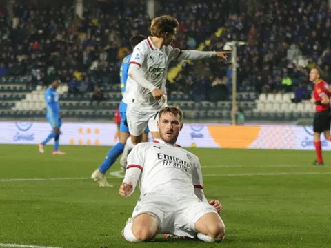 Tân binh Gimenez tỏa sáng, AC Milan trở lại đường đua tốp 4