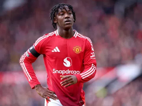 Man United đón tin không vui từ tiền vệ Kobbie Mainoo