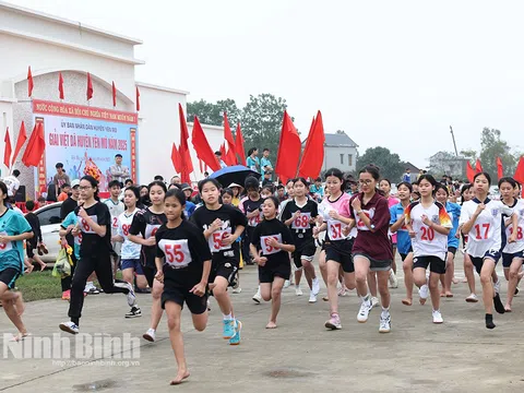 106 vận động viên tranh tài Giải Việt dã huyện Yên Mô năm 2025