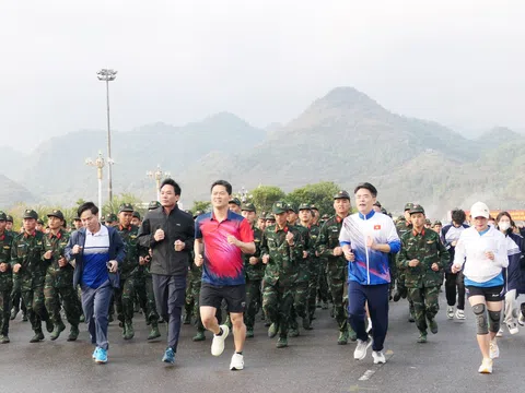 Lai Châu phát động Cuộc vận động “Toàn dân rèn luyện thân thể theo gương Bác Hồ vĩ đại” và Ngày chạy Olympic