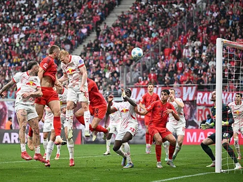 Vòng 32 Bundesliga: Bayer Munich vẫn chưa thể vô địch