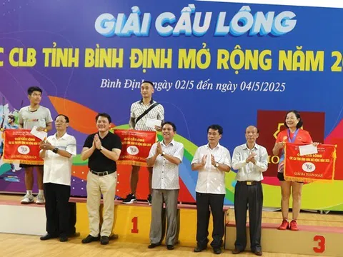 Câu lạc bộ Kimochi nhất toàn đoàn giải Cầu lông các câu lạc bộ tỉnh Bình Định mở rộng năm 2025 