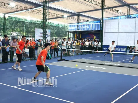 Giải Thể thao cán bộ, công nhân viên chức lao động Công đoàn UBND tỉnh Ninh Bình lần thứ nhất