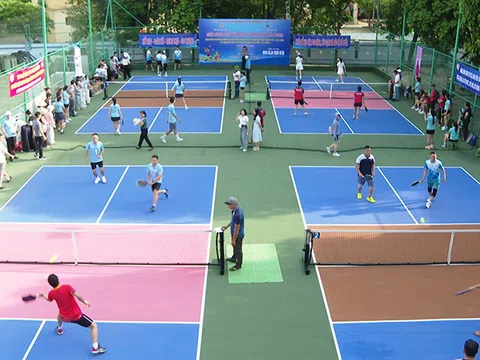 Gần 250 vận động viên tranh tài giải Bóng chuyền hơi, Pickleball khối Đảng tỉnh Quảng Bình năm 2025