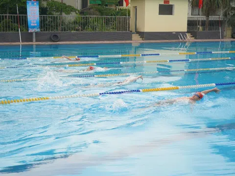 Hà Nội: Gần 2.000 người dự phát động toàn dân tập bơi, phòng, chống đuối nước