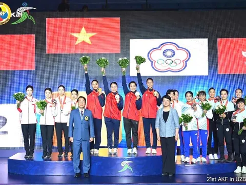 Giải vô địch Karate châu Á 2025: Việt Nam xuất sắc giành huy chương vàng đồng đội nữ