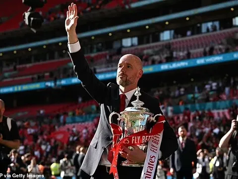 Huấn luyện viên Erik ten Hag đạt thỏa thuận với câu lạc bộ Leverkusen