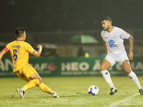 Vòng 24 V.League 2024-2025: Hà Nội chắc tốp 2, Nam Định cách chức vô địch 1 điểm