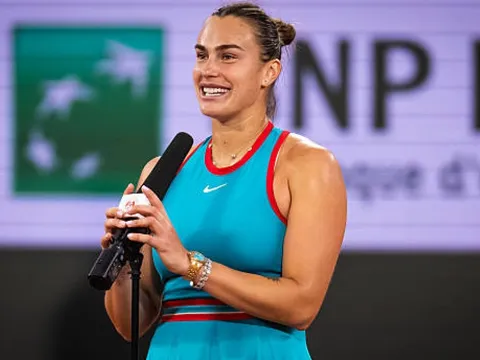 Sabalenka thắng hủy diệt ngay ngày ra quân tại Pháp mở rộng