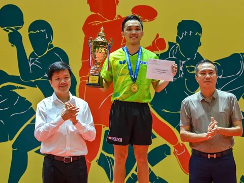 Đinh Anh Hoàng và Nguyễn Thị Nga giành huy chương vàng nội dung đơn nam, nữ giải vô địch Bóng bàn Quốc gia 2025