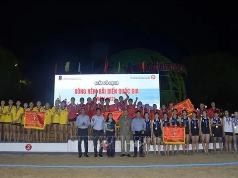 Giải vô địch Bóng ném bãi biển Quốc gia 2025: Thành phố Hồ Chí Minh A đăng quang nội dung nam, nữ