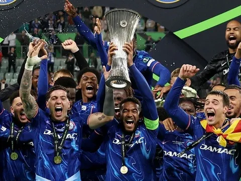 Lội ngược dòng thành công, Chelsea vô địch Conference League