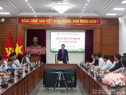 Trao các quyết định bổ nhiệm cán bộ tại Bộ Văn hóa, Thể thao và Du lịch