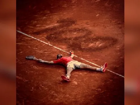 Chiến thắng thứ 100 tại Roland Garros cho Djokovic 