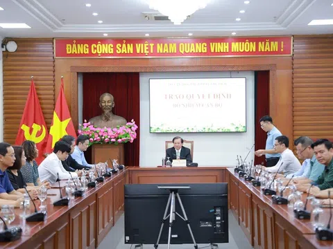 Bộ Văn hóa, Thể thao và Du lịch công bố, trao các quyết định bổ nhiệm cán bộ