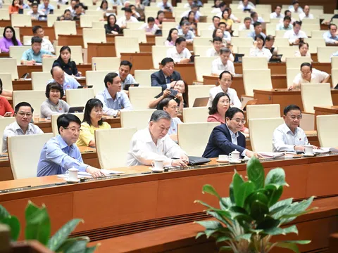 Quốc hội chính thức thông qua Nghị quyết sửa đổi, bổ sung một số điều của Hiến pháp năm 2013