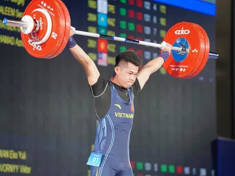 Giải vô địch Cử tạ Đông Nam Á 2025: Việt Nam dẫn đầu Bảng tổng sắp với 8 huy chương vàng