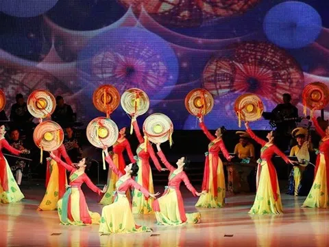 Mở rộng, đa dạng hóa và làm sâu sắc các cơ chế hợp tác quốc tế trên các lĩnh vực văn hóa, thể thao, du lịch, thông tin, truyền thông