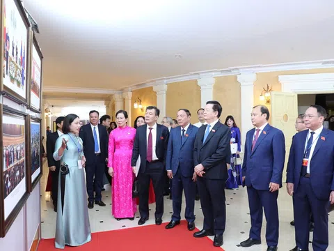 Triển lãm ảnh “Dấu ấn nhiệm kỳ - Vững nền tảng, vững niềm tin” 
