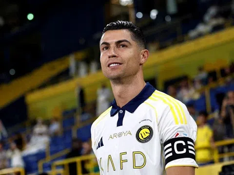 Câu lạc bộ Al Nassr có huấn luyện viên mới, C.Ronaldo muốn dự World Cup 2026