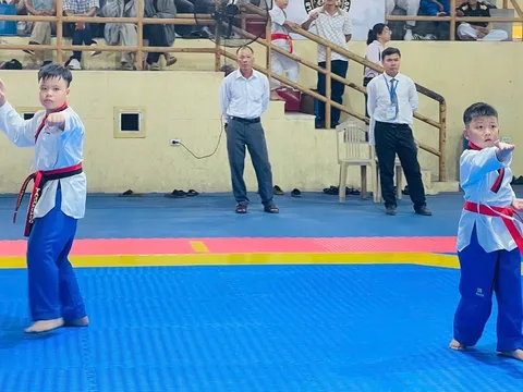 Hơn 430 vận động viên tranh tài tại Giải Taekwondo Thanh thiếu nhi thành phố Huế năm 2025