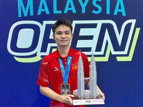 Trịnh Linh Giang vô địch Giải Pickleball PPA Asia - Malaysia Open 2025