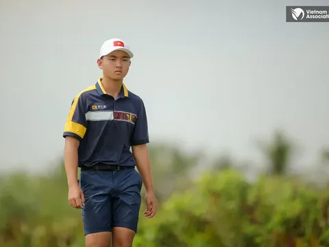 Giải Golf vô địch nghiệp dư Singapore mở rộng 2025: Nguyễn Anh Minh vươn lên tốp 7