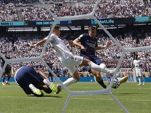 PSG nhấn chìm Real Madrid ở Bán kết FIFA Club World Cup 2025