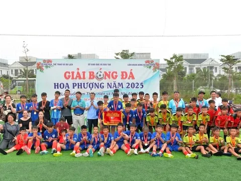 TF Thủy Nguyên và Kids CT vô địch Giải Bóng đá Hoa Phượng năm 2025