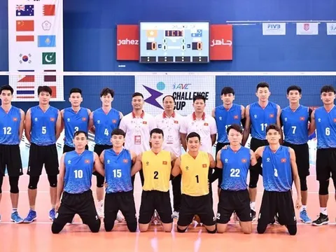 Tuyển nam Việt Nam giành hạng ba chặng 1 Giải Bóng chuyền SEA V.League 2025