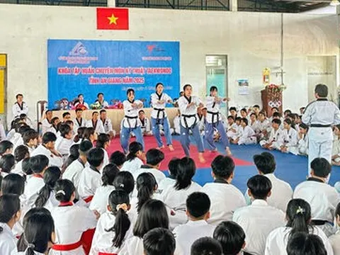 Tập huấn chuyên môn kỹ thuật Taekwondo tỉnh An Giang năm 2025