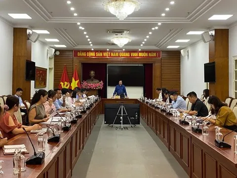 Trách nhiệm, tích cực, chủ động, hoàn thành các nhiệm vụ được giao trong công tác tổ chức Triển lãm thành tựu kinh tế - xã hội
