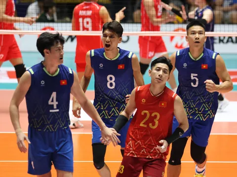 Bóng chuyền nam Việt Nam khởi đầu thuận lợi ở chặng 2 SEA V.League 2025