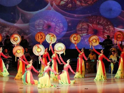 Xây dựng Nghị định quy định một số chế độ, chính sách trong lĩnh vực nghệ thuật biểu diễn tại các đơn vị sự nghiệp công lập