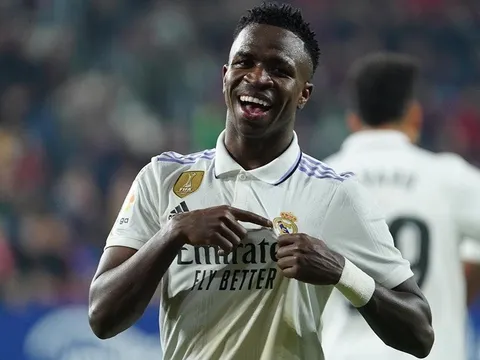 Real Madrid cân nhắc trước lời đề nghị 350 triệu euro cho Vinicius