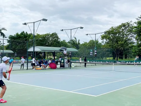 Hơn 700 vận động viên tranh tài giải Tennis S-Line thành phố Huế mở rộng