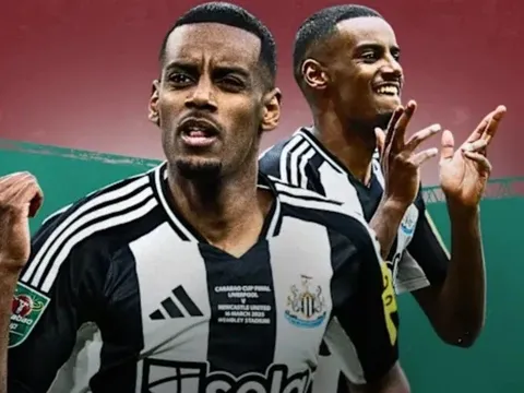 Newcastle không chấp nhận giảm giá bán Alexander Isak