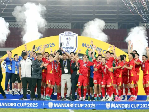 Đội tuyển U23 Việt Nam nhận thưởng “khủng” sau chiến thắng tại Giải vô địch Đông Nam Á 2025