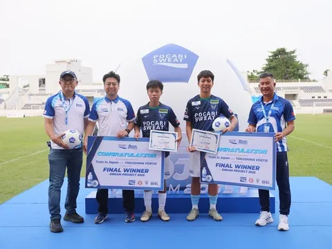 Hai ứng viên xuất sắc nhất của “Giấc mơ bóng đá Nhật Bản” mùa đầu tiên được xướng tên