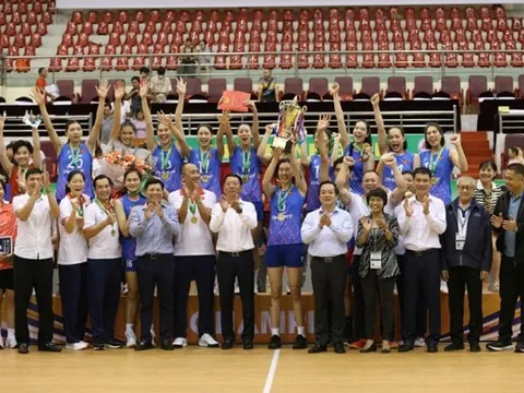 SEA V.League 2025: Thắng thuyết phục Thái Lan, đội tuyển Việt Nam lần đầu tiên đăng quang ngôi vô địch