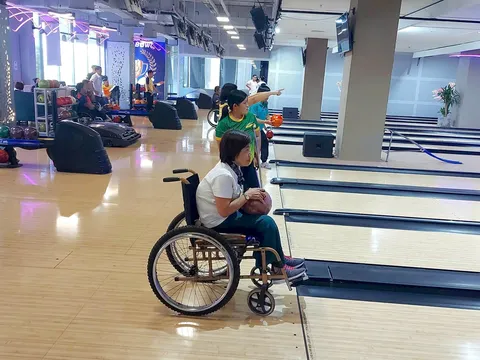 Giải Para Bowling - Mùa hè sôi động 2025: Ý chí và đam mê lan tỏa từ những đường băng