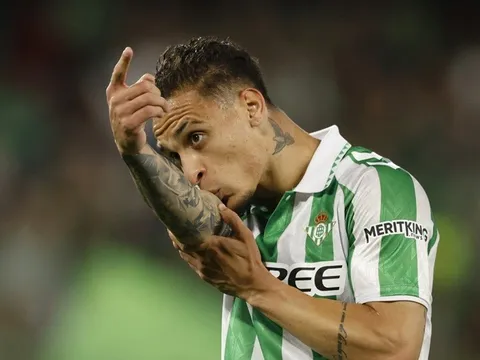 Liverpool sắp có Marc Guehi, vụ Antony có bước ngoặt mới
