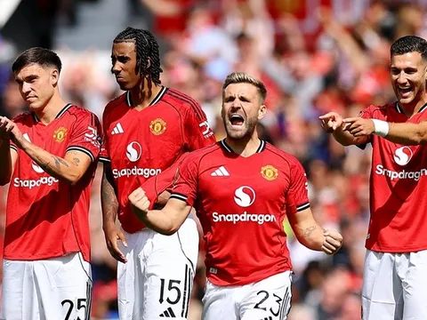 Lộ diện đối thủ của Man United ở trận mở màn Cúp Liên đoàn