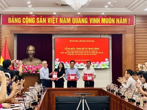 Ra mắt Cẩm nang hướng dẫn thực hiện các nhiệm vụ phân cấp, phân định thẩm quyền cho UBND cấp xã trong lĩnh vực văn hóa, thể thao và du lịch