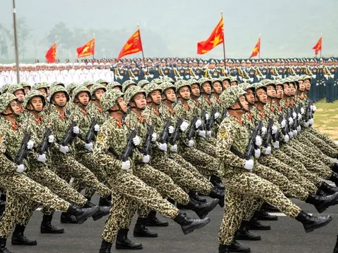 Người dân nên đi xem Tổng hợp luyện diễu binh, diễu hành kỷ niệm 80 năm Quốc khánh bằng phương tiện gì?