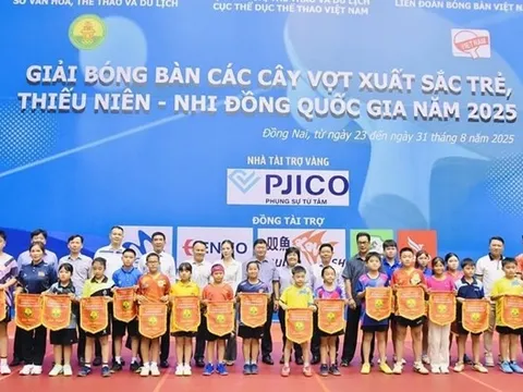 Hơn 300 vận động viên tham dự Giải vô địch Bóng bàn cây vợt xuất sắc trẻ quốc gia