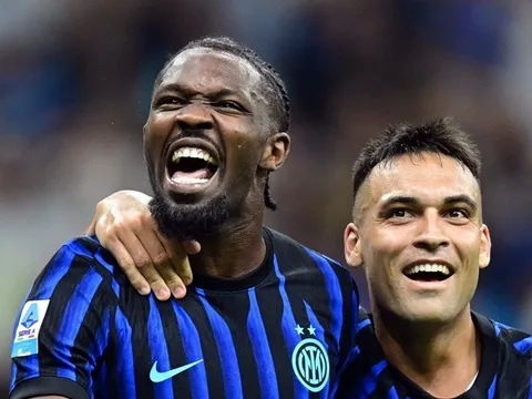 Inter Milan nhấn chìm đối thủ ở trận mở màn Serie A